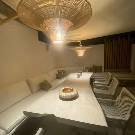 Citadel Natural Stone 别墅