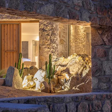 Villa Citadel Natural Stone *