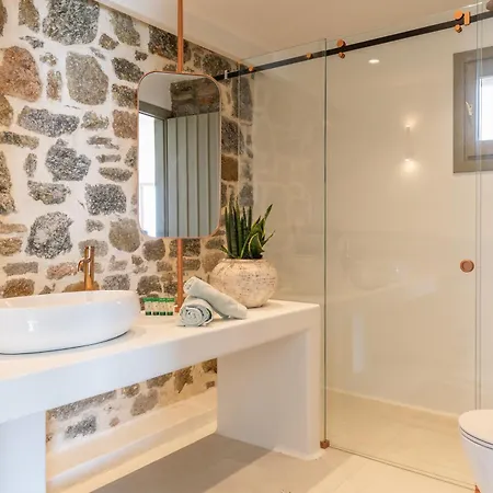 Citadel Natural Stone * Plintri