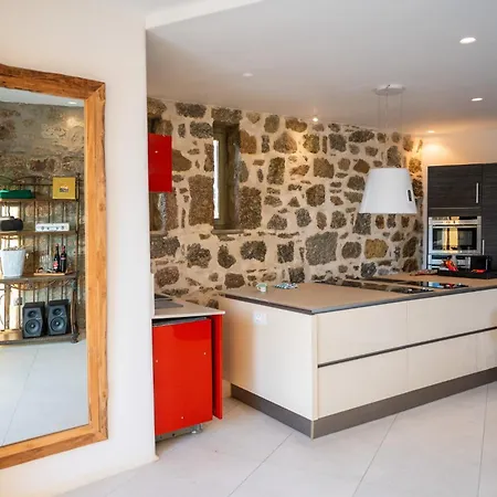 Citadel Natural Stone וילה Plintri