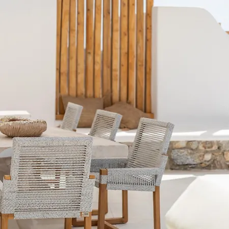 Vila Citadel Natural Stone