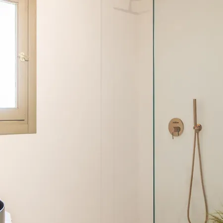 Citadel Natural Stone Vila Plintri